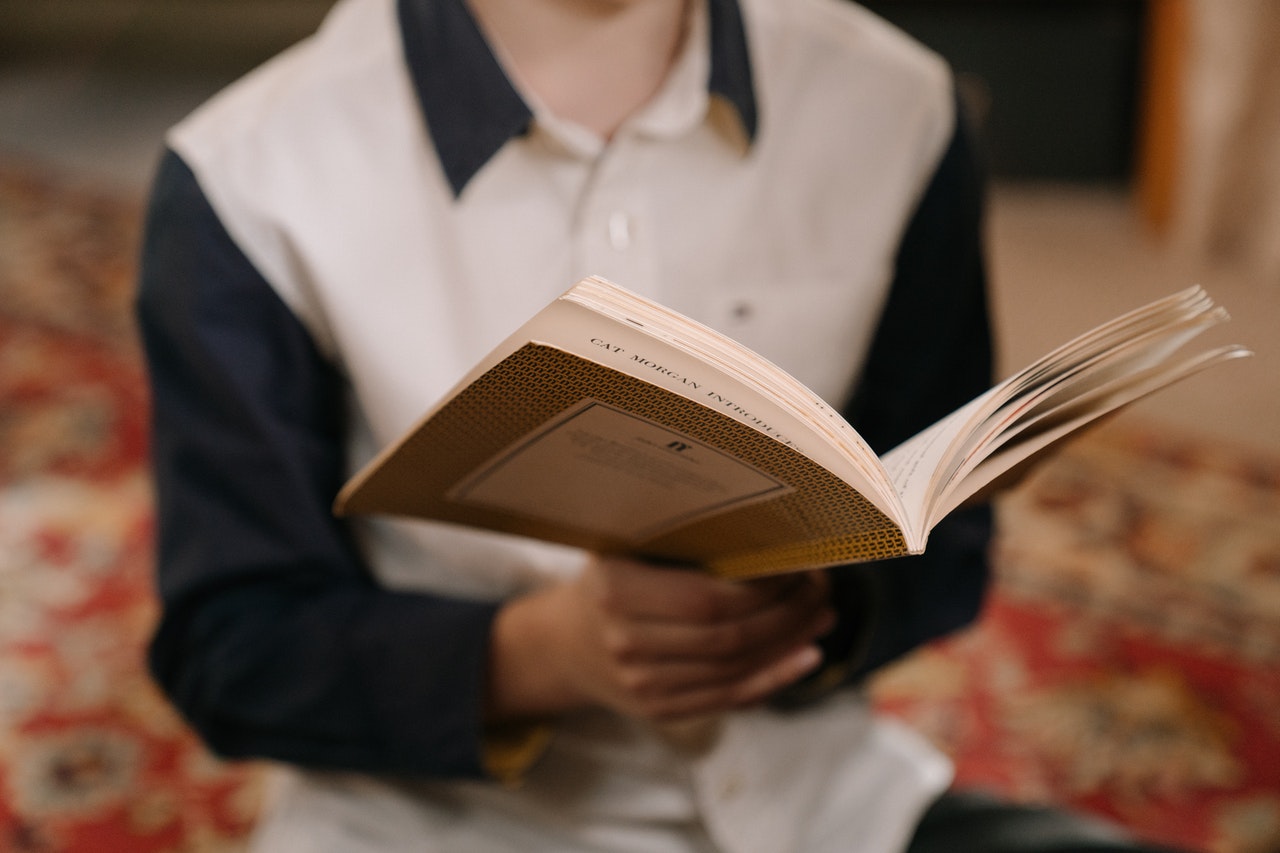 picture of someone reading a book